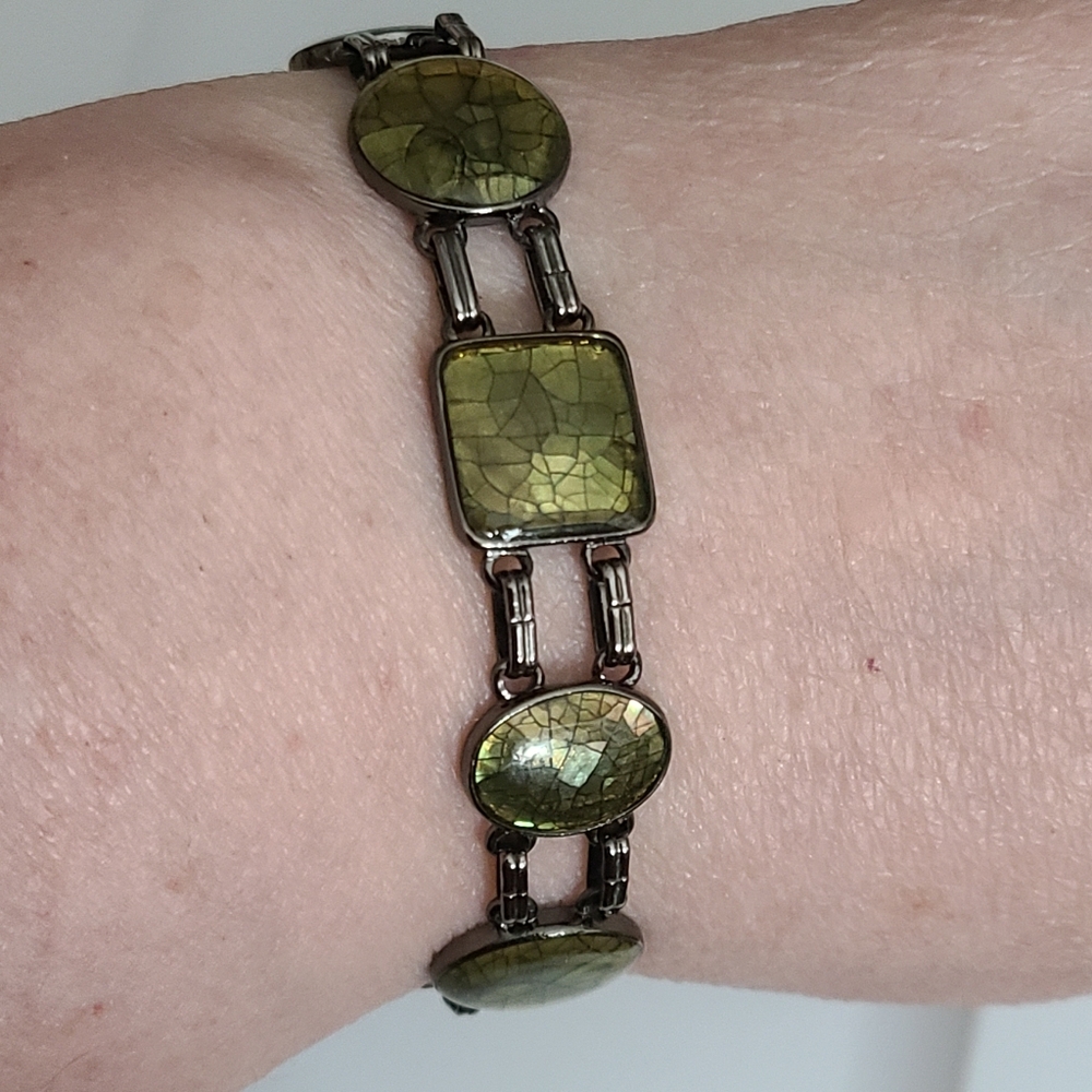 Ammolite RARE Gemstone Jappaned Bracelet Toggle Vintage Estate